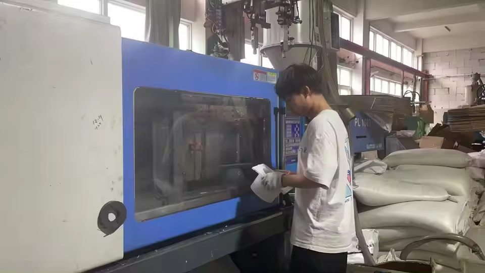 ningbo aoshun electrical fabriek productielijn