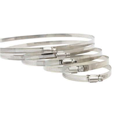 Plastic heavy duty double bolt slangklem voor ventilatiekanalen in wit