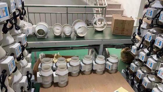 Mechanische levensduur 3 jaar Kleine hoge druk centrifuge uitlaatventilator voor industriële