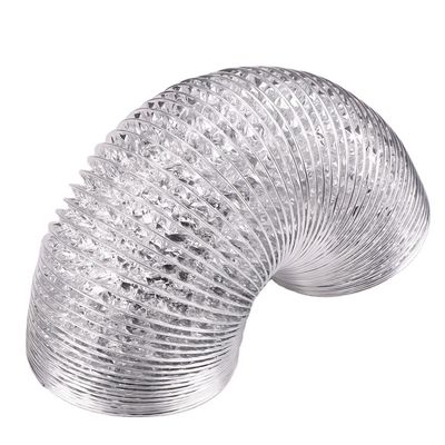 Montage van een aluminiumplaat met een flexibele buis met een kunststofblad en een rietenverbinding