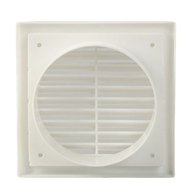 Montage van een buisventilator voor plastic inline luchtstroomcontrole en verbeterde prestaties